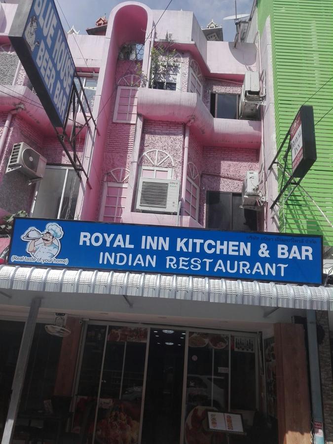 Royal Inn Kitchen And Bar Pattaya Eksteriør billede